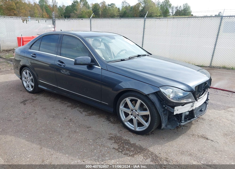 2014 MERCEDES-BENZ C 300 C 300 LUXURY/SPORT 4MATIC VIN: WDDGF8AB1EG243462