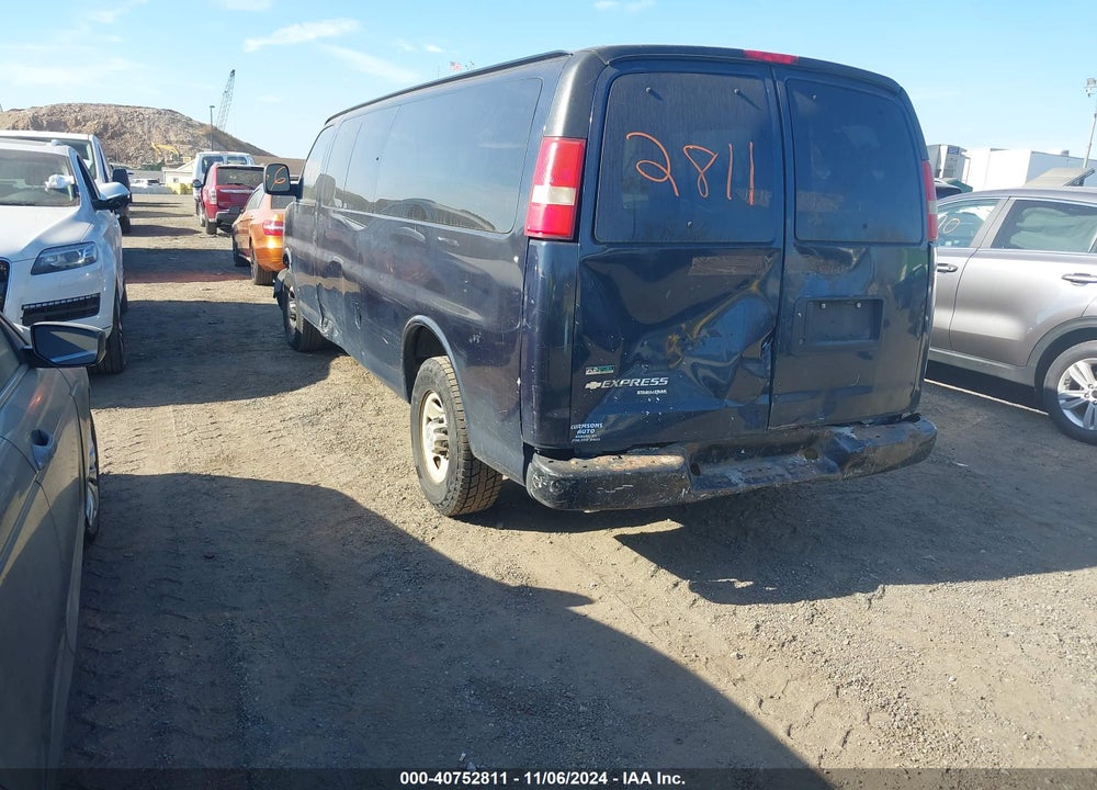 2010 CHEVROLET EXPRESS 3500 LS VIN: 1GA2GZDGXA1177465