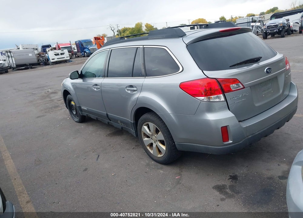 2010 SUBARU OUTBACK 2.5I PREMIUM VIN: 4S4BRCCC3A3356945