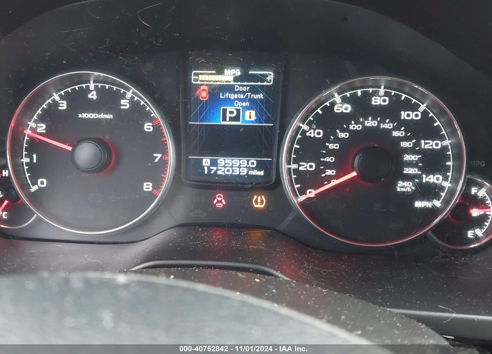 2013 SUBARU OUTBACK 2.5I LIMITED VIN: 4S4BRCLC1D3268013