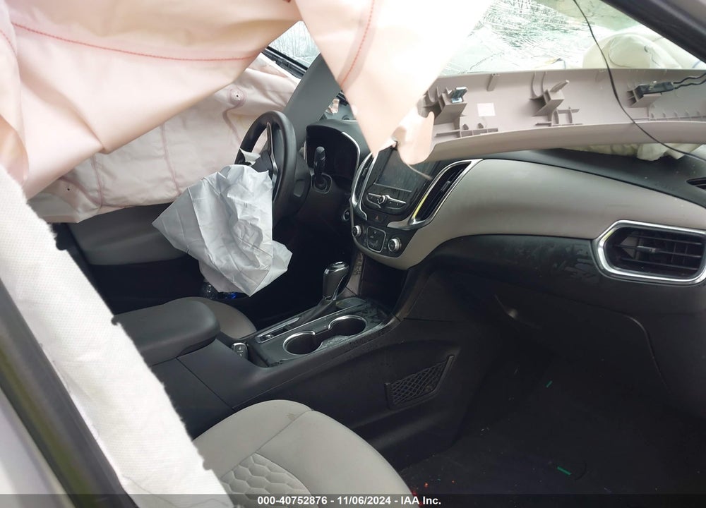 2018 CHEVROLET EQUINOX LS VIN: 2GNAXHEV9J6274235