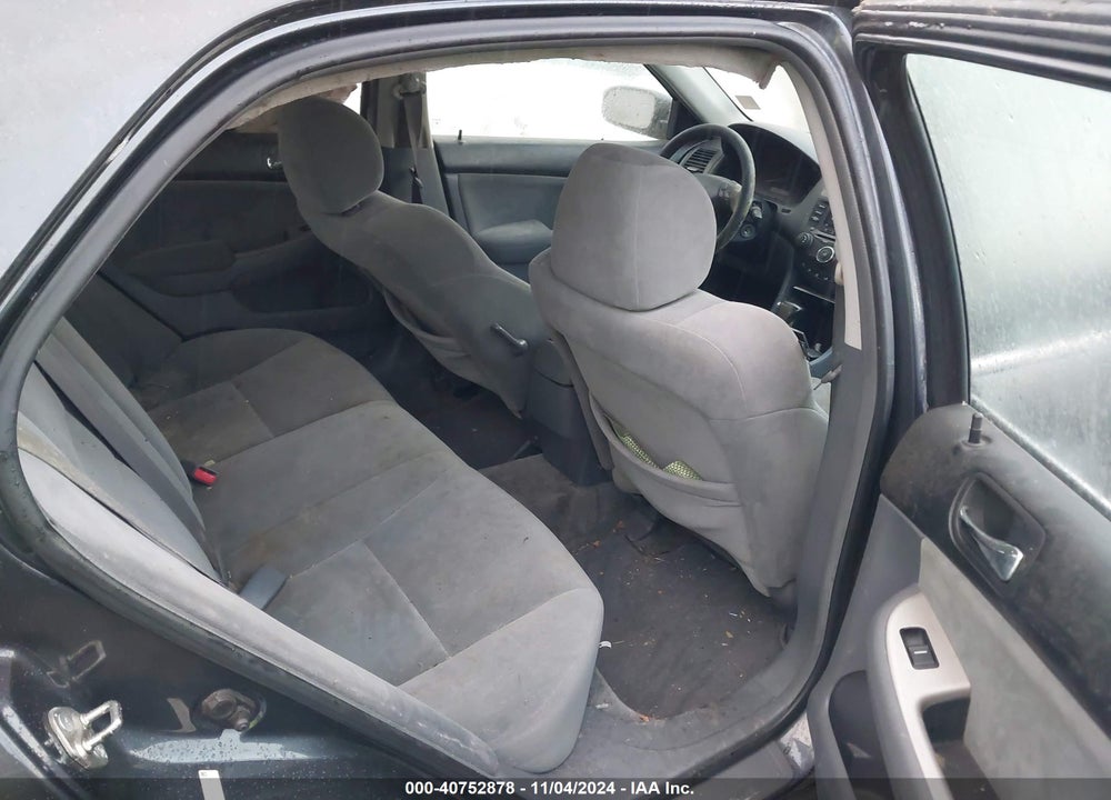 2005 HONDA ACCORD 2.4 EX VIN: 1HGCM56735A071926