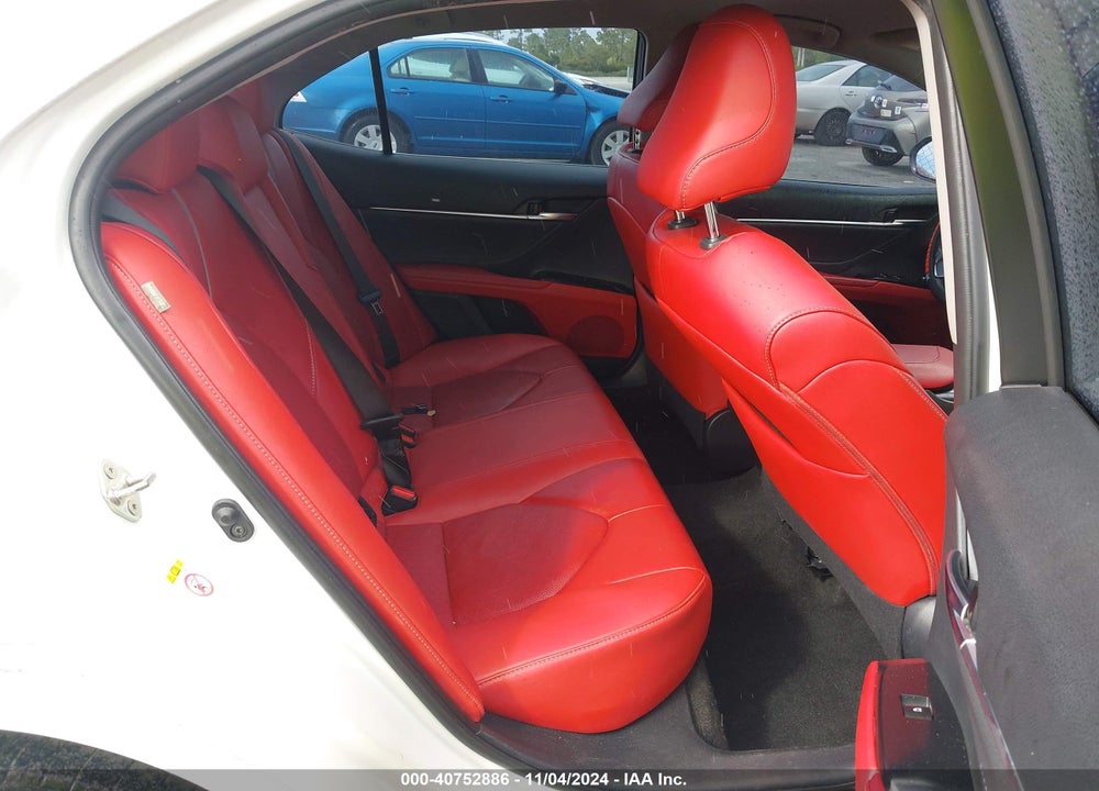 2018 TOYOTA CAMRY XSE VIN: 4T1B61HK2JU048060