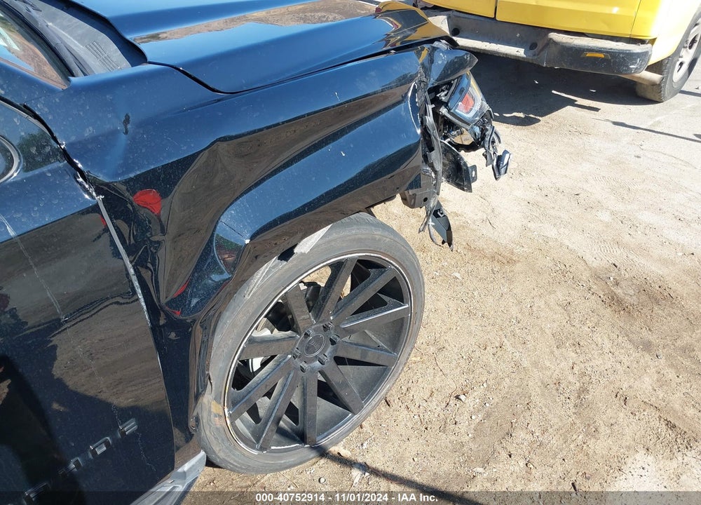 2019 CHEVROLET TAHOE LT VIN: 1GNSCBKC2KR292081
