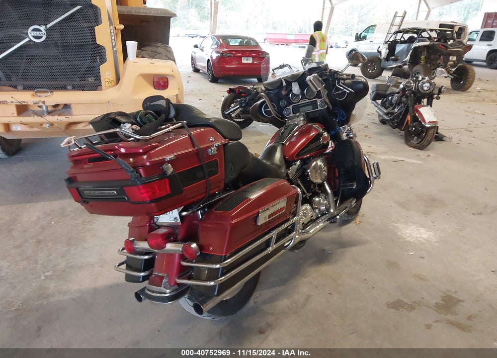 2006 HARLEY-DAVIDSON FLHTCUI VIN: 1HD1FCW126Y704360