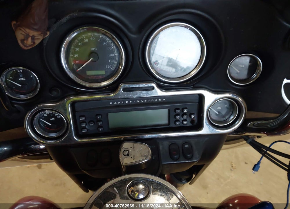 2006 HARLEY-DAVIDSON FLHTCUI VIN: 1HD1FCW126Y704360