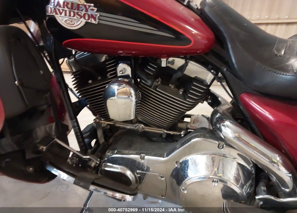 2006 HARLEY-DAVIDSON FLHTCUI VIN: 1HD1FCW126Y704360