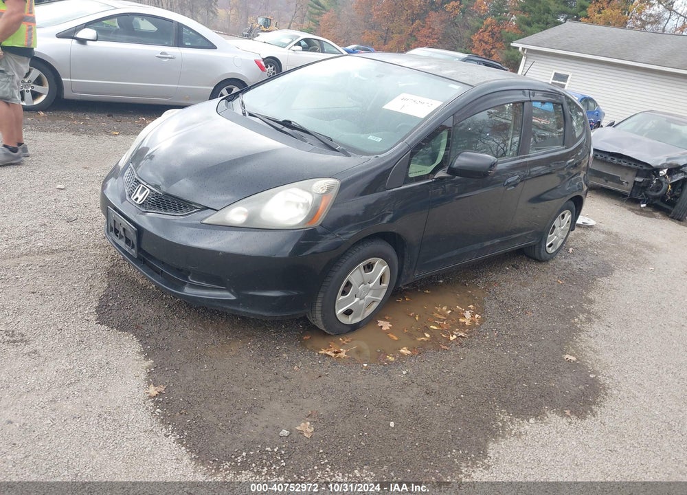2012 HONDA FIT VIN: JHMGE8H36CS001108