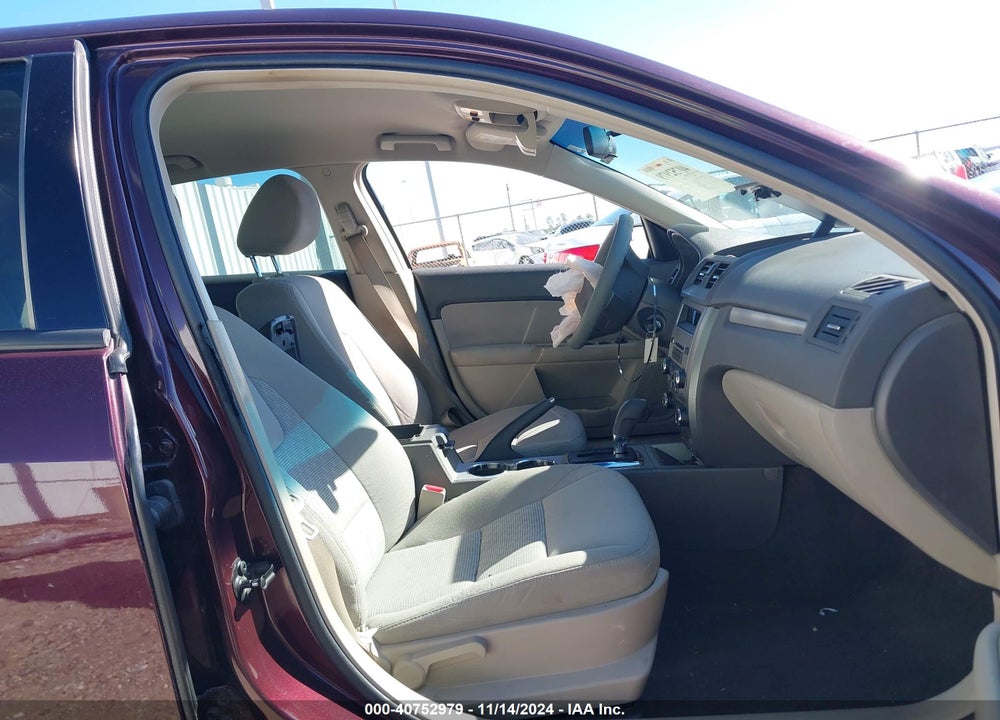 2011 FORD FUSION S VIN: 3FAHP0GA6BR114218