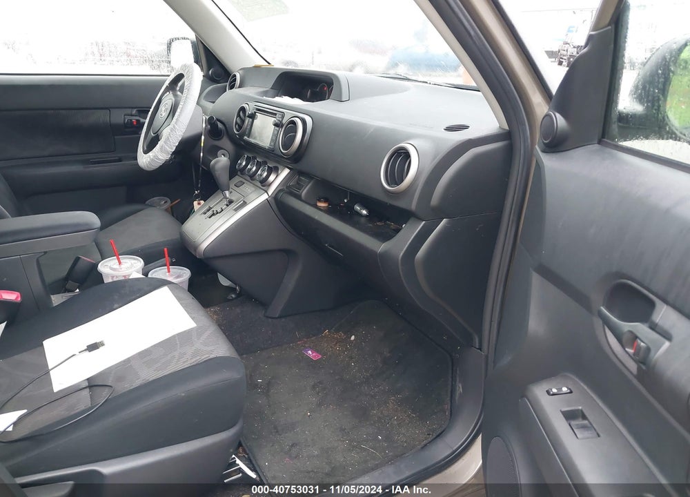 2013 SCION XB VIN: JTLZE4FE3DJ037597