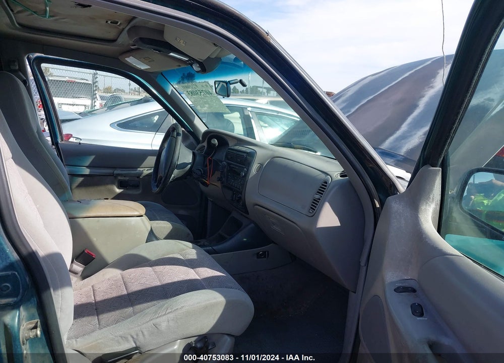 1999 FORD EXPLORER EDDIE BAUER/LIMITED/XLT VIN: 1FMDU34E4XZA77811