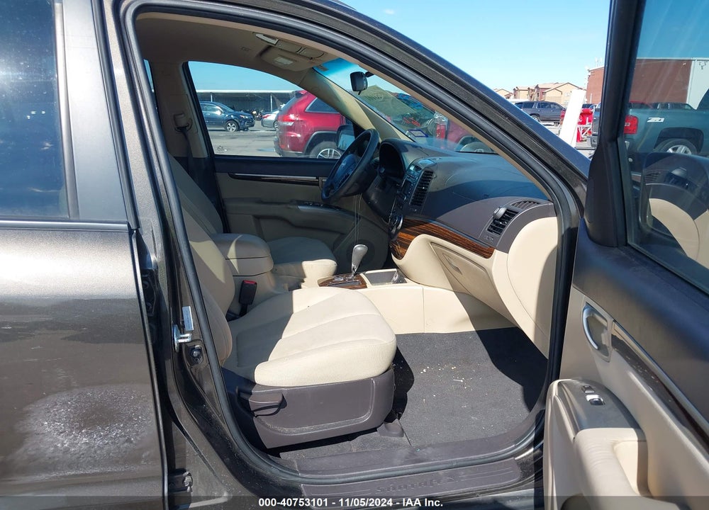 2011 HYUNDAI SANTA FE GLS VIN: 5XYZG3AB1BG077445