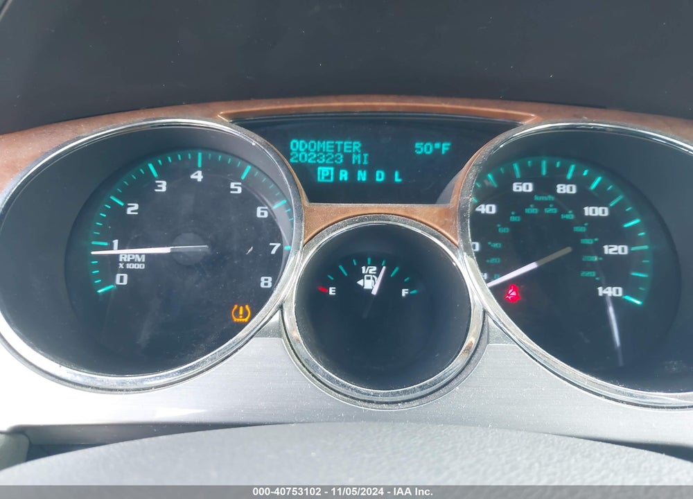 2011 BUICK ENCLAVE 1XL VIN: 5GAKRBED7BJ376019