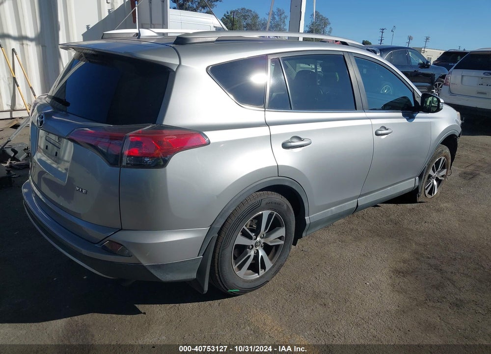 2016 TOYOTA RAV4 XLE VIN: 2T3WFREVXGW304928