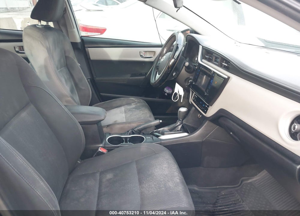 2019 TOYOTA COROLLA VIN: 2T1BURHE2KC162352