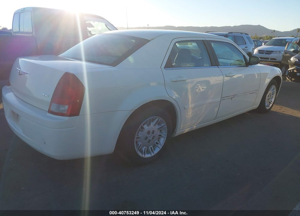 2006 CHRYSLER 300 VIN: 2C3KA43R16H329662