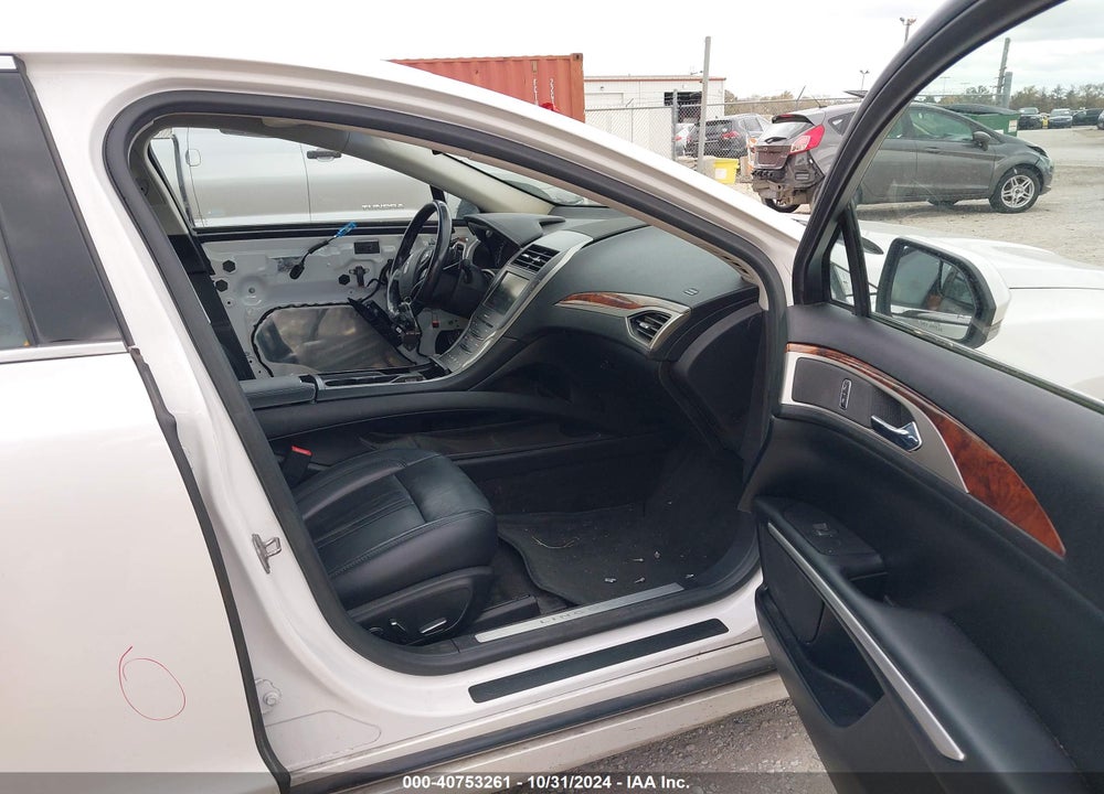 2015 LINCOLN MKZ VIN: 3LN6L2J92FR616801