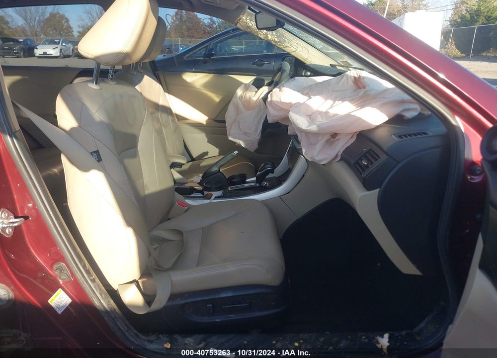 2015 HONDA ACCORD EX-L VIN: 1HGCR2F82FA234057