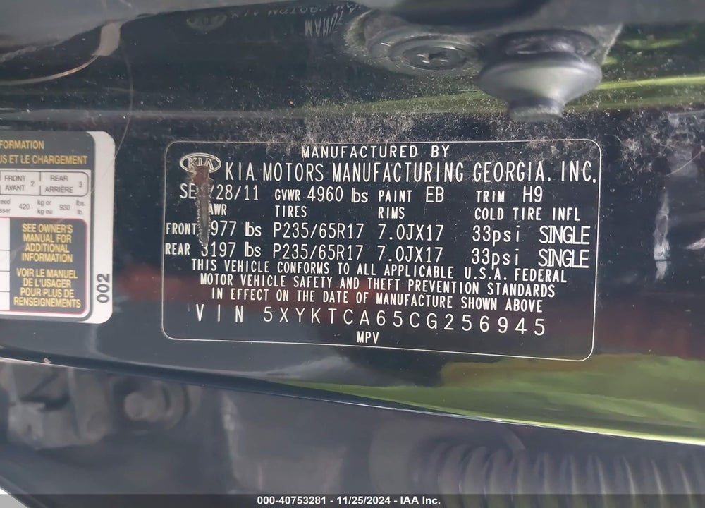 2012 KIA SORENTO LX VIN: 5XYKTCA65CG256945