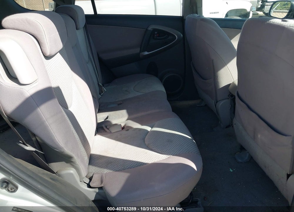 2006 TOYOTA RAV4 VIN: JTMBD33V165027788