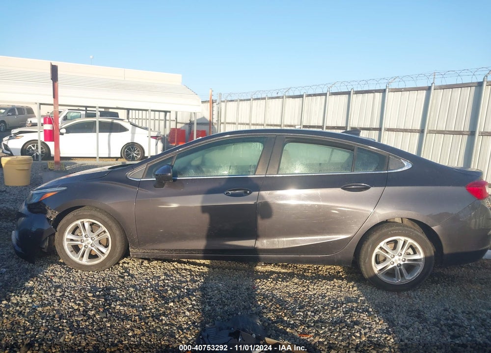 2017 CHEVROLET CRUZE LT AUTO VIN: 1G1BE5SM8H7102116