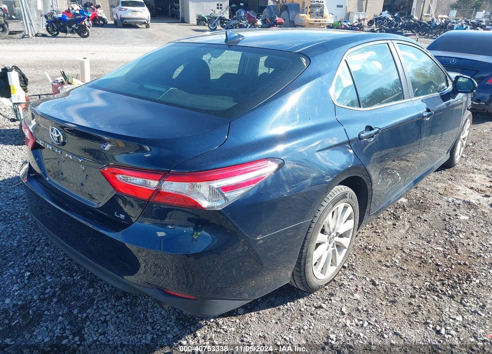 2019 TOYOTA CAMRY LE VIN: 4T1B11HK5KU751961