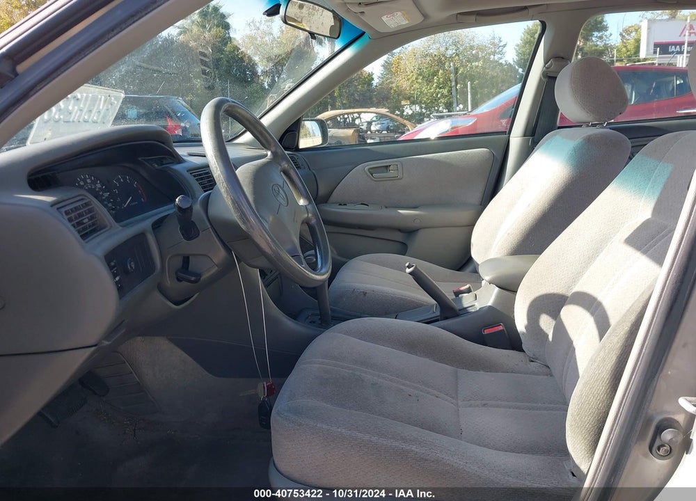 2001 TOYOTA CAMRY LE VIN: 4T1BG22K91U059052