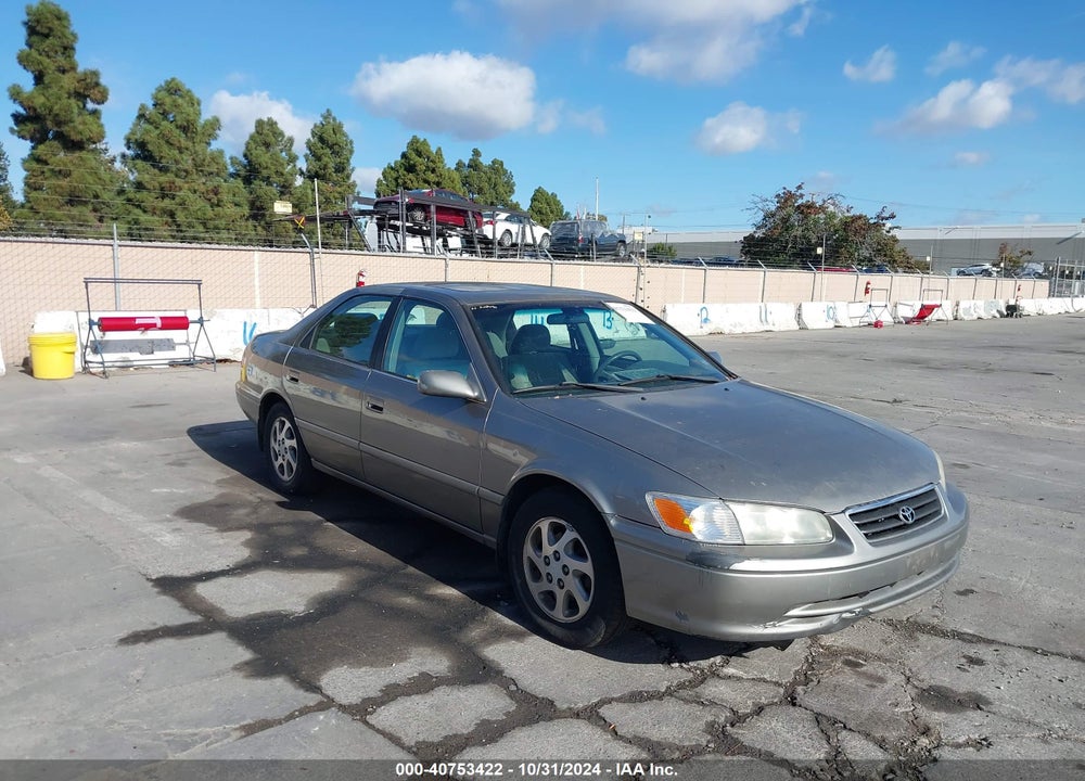 2001 TOYOTA CAMRY LE VIN: 4T1BG22K91U059052