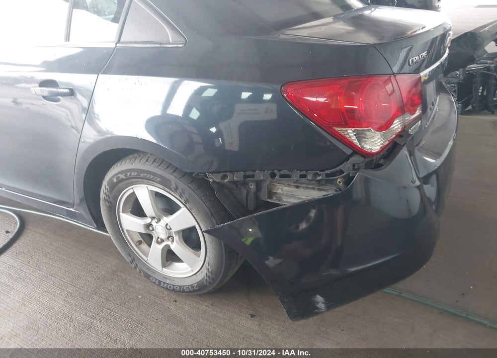 2014 CHEVROLET CRUZE 1LT AUTO VIN: 1G1PC5SB5E7381210