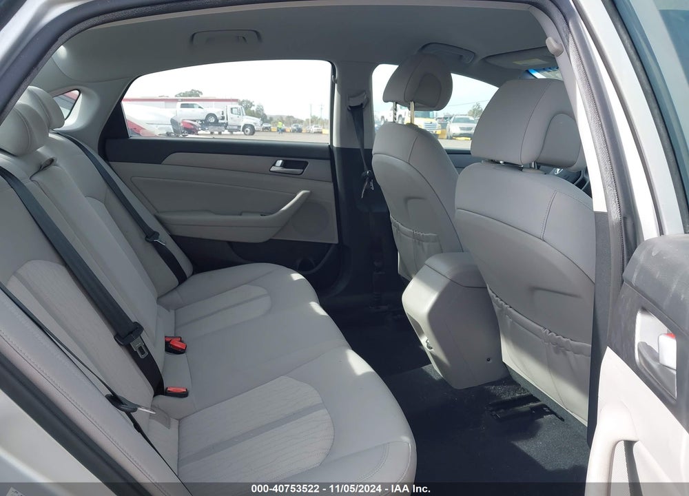 2016 HYUNDAI SONATA HYBRID SE VIN: KMHE24L19GA011865