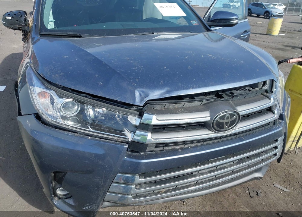 2019 TOYOTA HIGHLANDER LIMITED VIN: 5TDDZRFH6KS976423