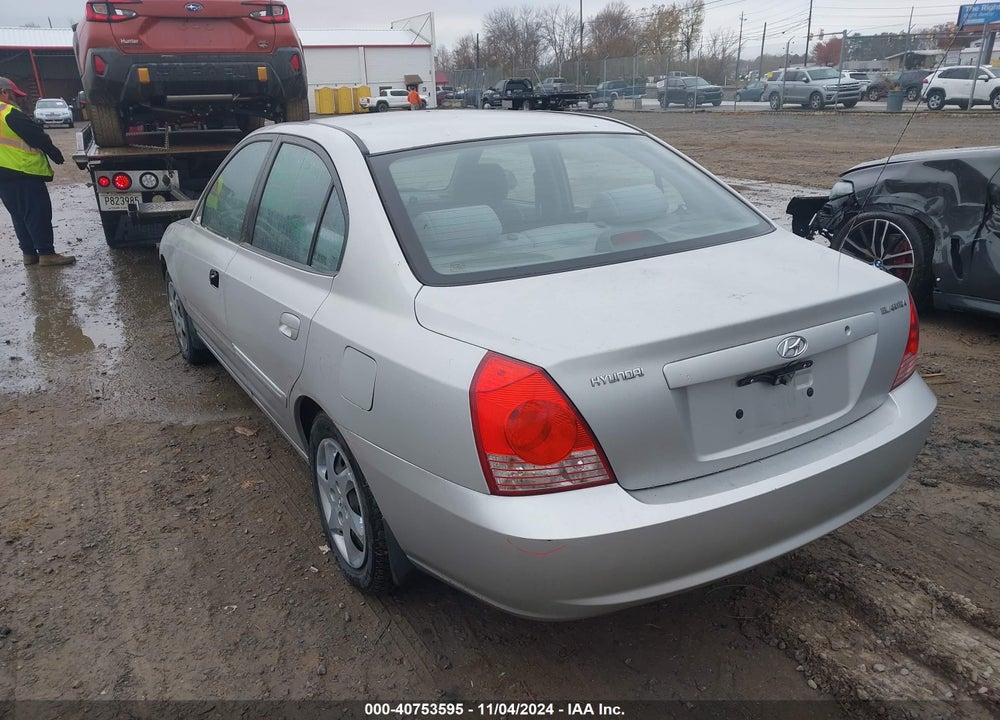 2005 HYUNDAI ELANTRA GLS/GT VIN: KMHDN46D45U099857