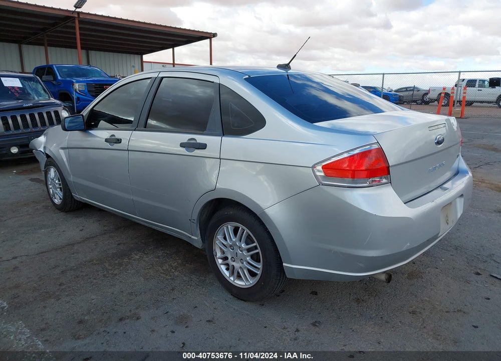 2010 FORD FOCUS SE VIN: 1FAHP3FN6AW171830