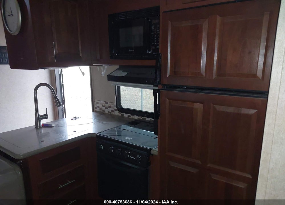 2015 ROCKWOOD 8281WS VIN: 4X4FRLD26F1862939