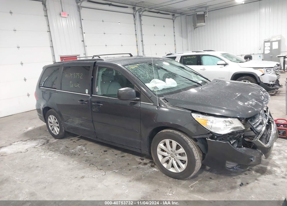 2012 VOLKSWAGEN ROUTAN VIN: 2C4RVABGXCR194040
