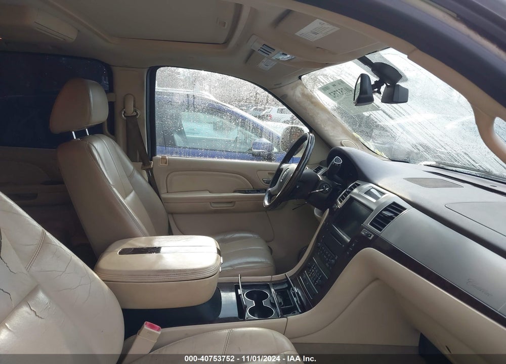 2007 CADILLAC ESCALADE ESV STANDARD VIN: 1GYFK66897R241186