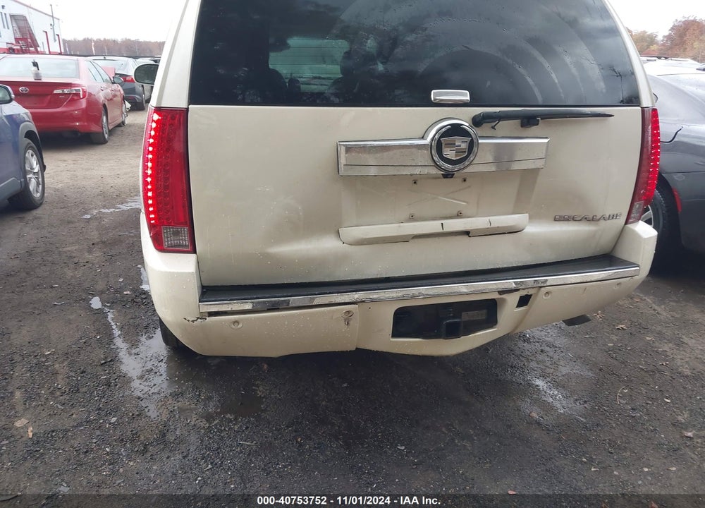 2007 CADILLAC ESCALADE ESV STANDARD VIN: 1GYFK66897R241186