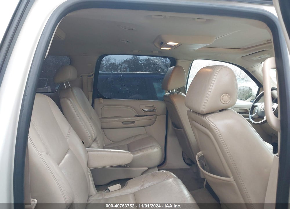 2007 CADILLAC ESCALADE ESV STANDARD VIN: 1GYFK66897R241186