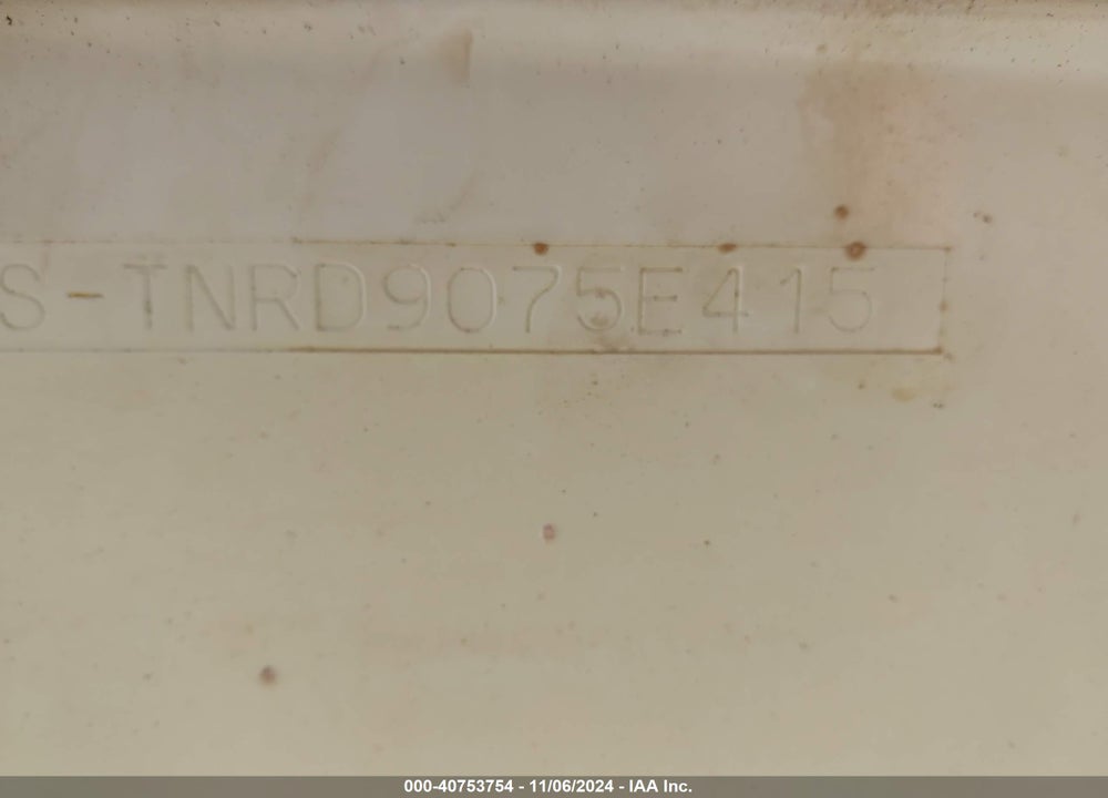 2015 FORMULA OTHER VIN: TNRD9075E415