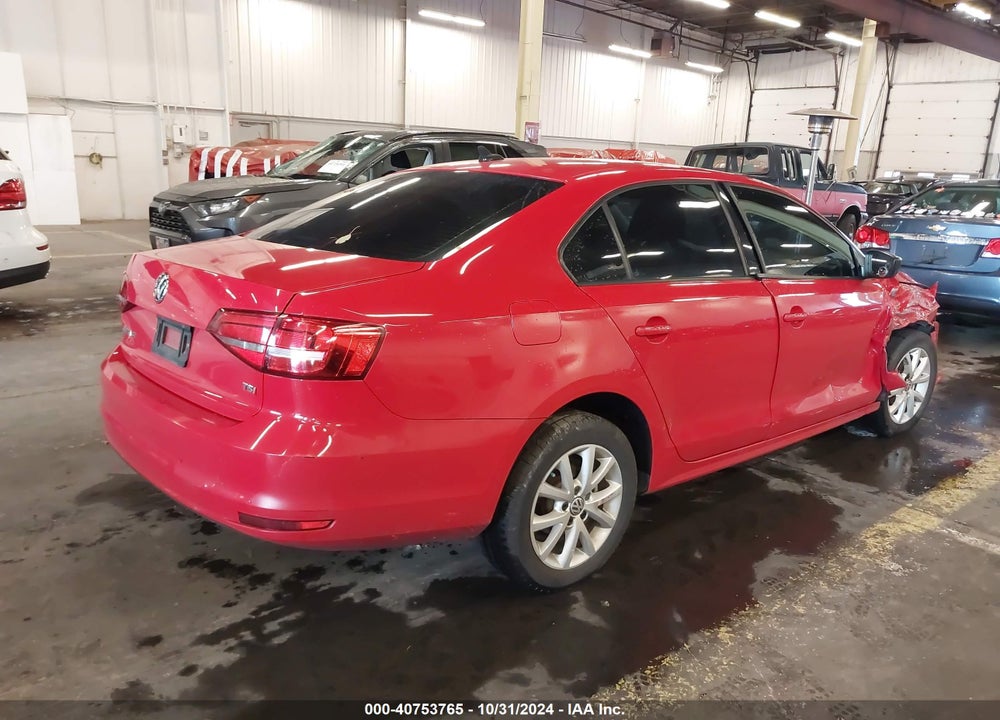 2015 VOLKSWAGEN JETTA 1.8T SE VIN: 3VWD17AJ5FM251212