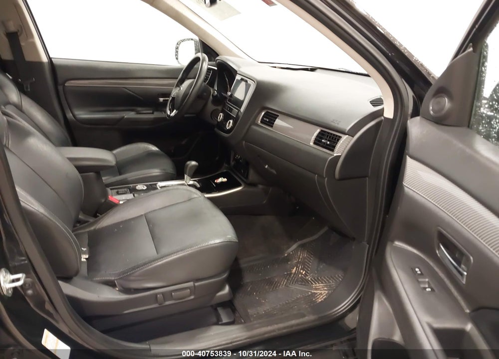 2019 MITSUBISHI OUTLANDER SEL VIN: JA4AZ3A31KJ001606