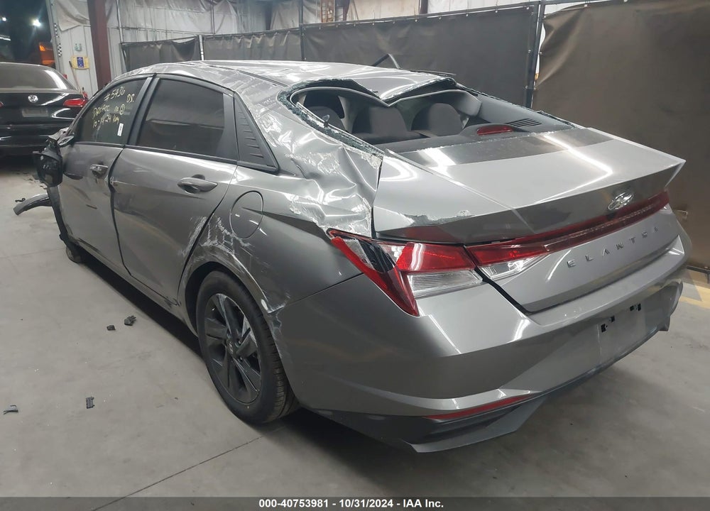 2022 HYUNDAI ELANTRA SEL VIN: KMHLM4AG3NU349475