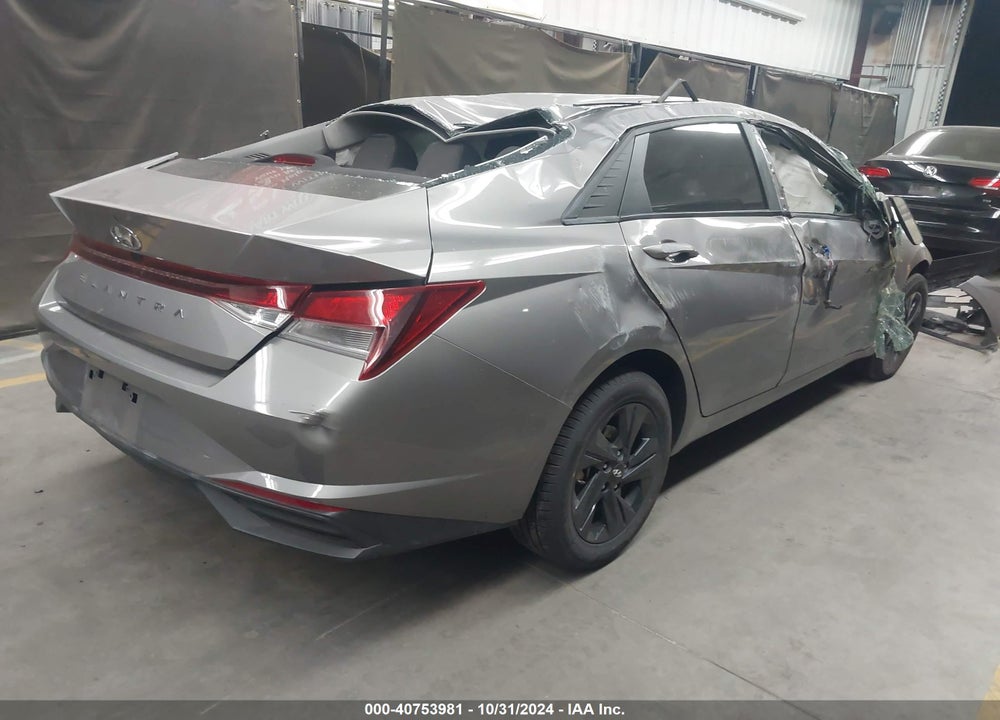 2022 HYUNDAI ELANTRA SEL VIN: KMHLM4AG3NU349475