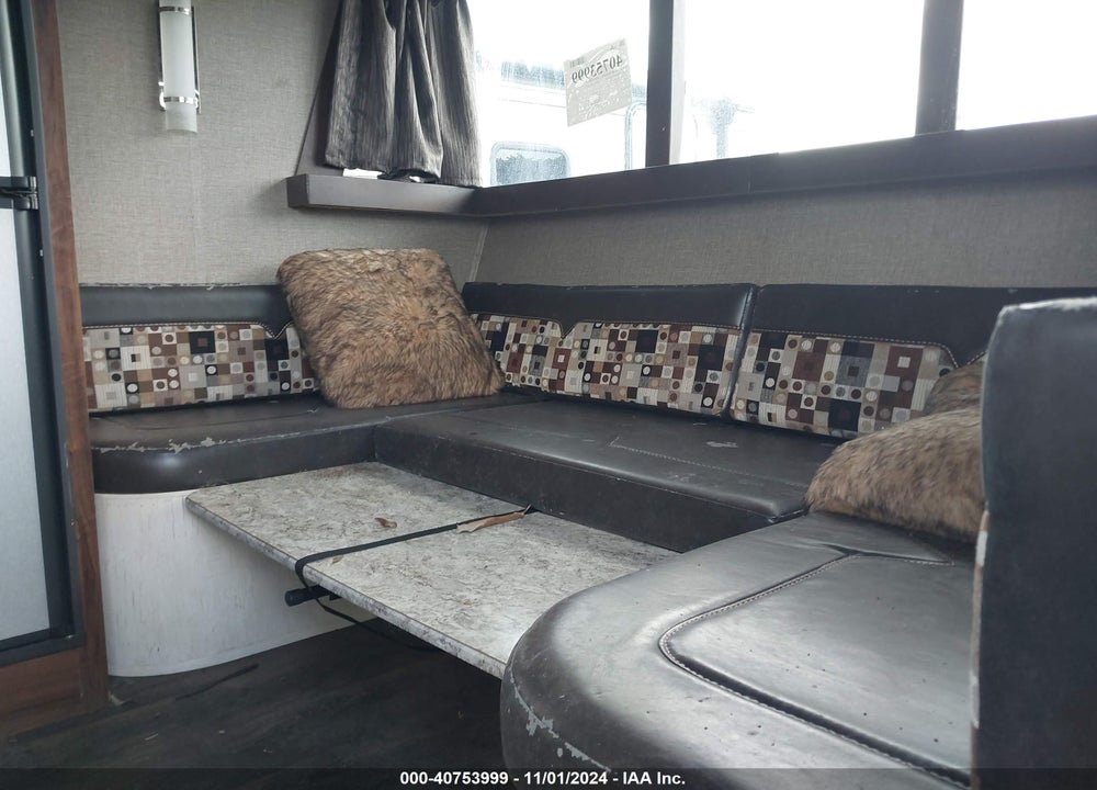 2018 HEARTLAND CLASSIC TRAVEL TRAILER 21V, 22FT VIN: 5SFEB2215JE363803