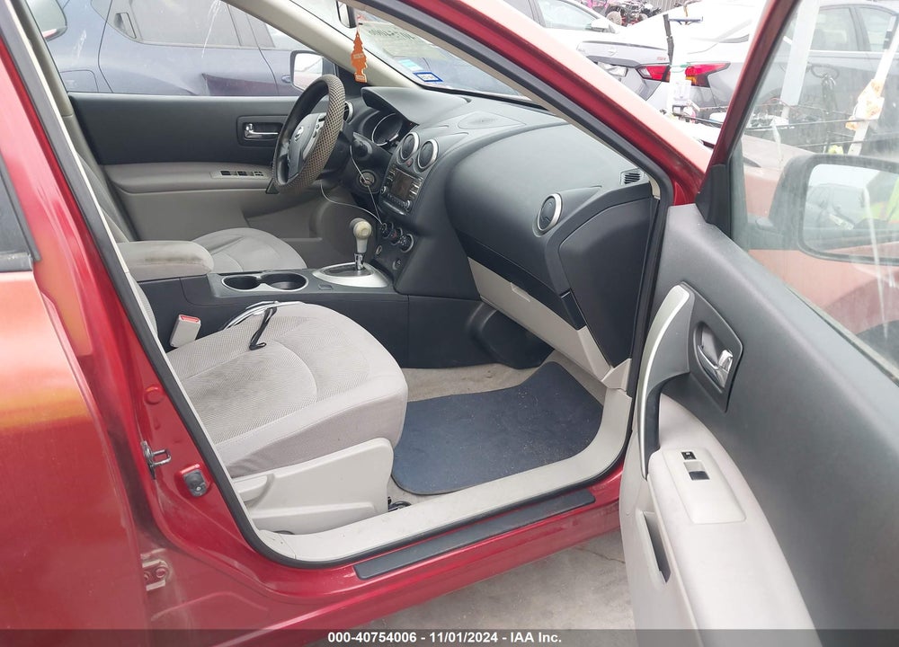 2013 NISSAN ROGUE S VIN: JN8AS5MT4DW005757