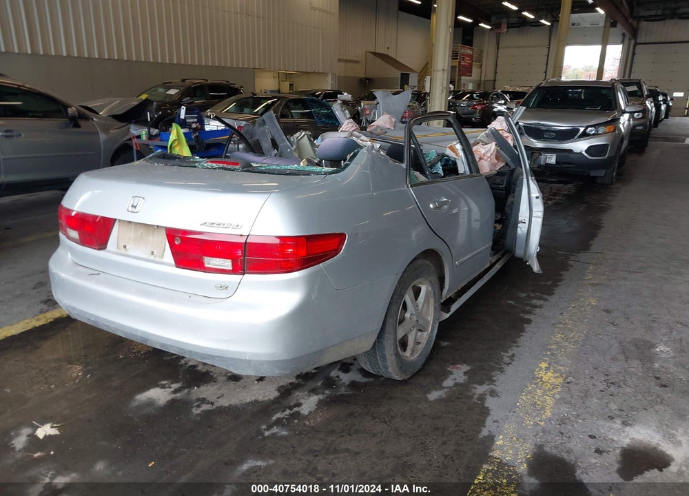 2005 HONDA ACCORD 2.4 EX VIN: 1HGCM56735A144809