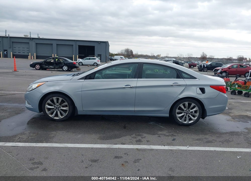 2012 HYUNDAI SONATA SE VIN: 5NPEC4AC2CH357555