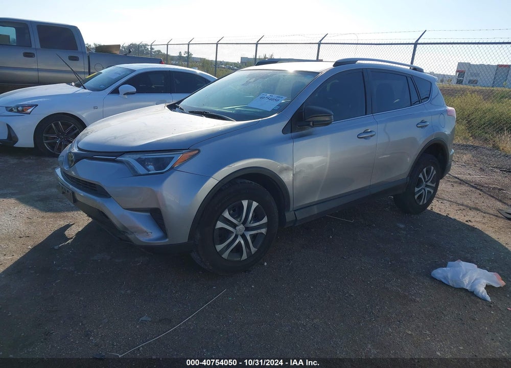 2018 TOYOTA RAV4 LE VIN: JTMZFREV8JJ210355