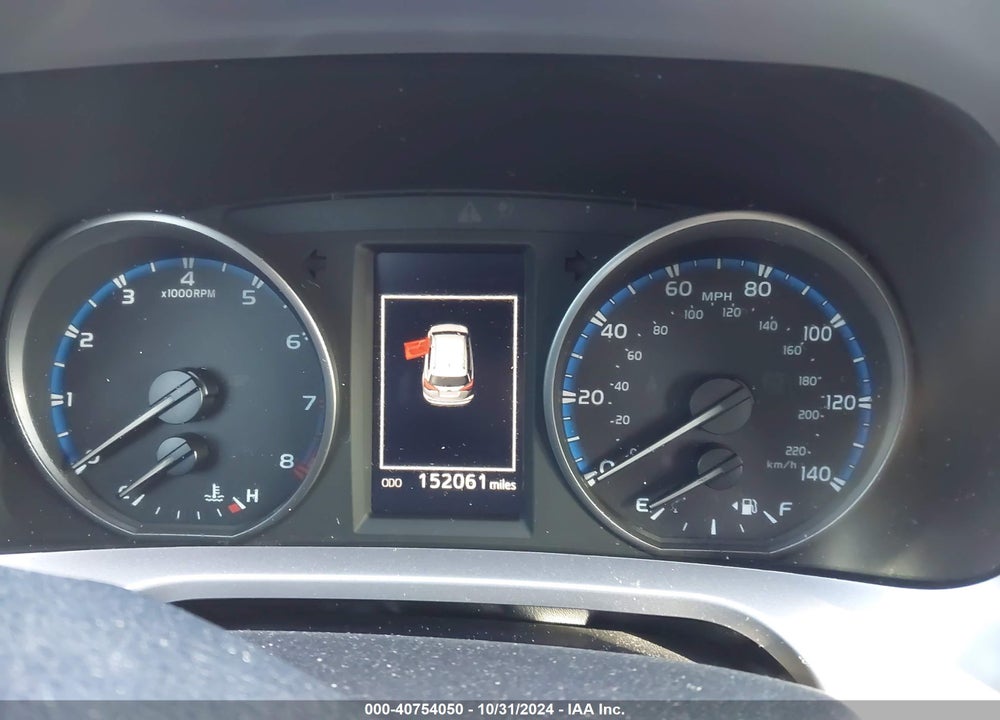 2018 TOYOTA RAV4 LE VIN: JTMZFREV8JJ210355