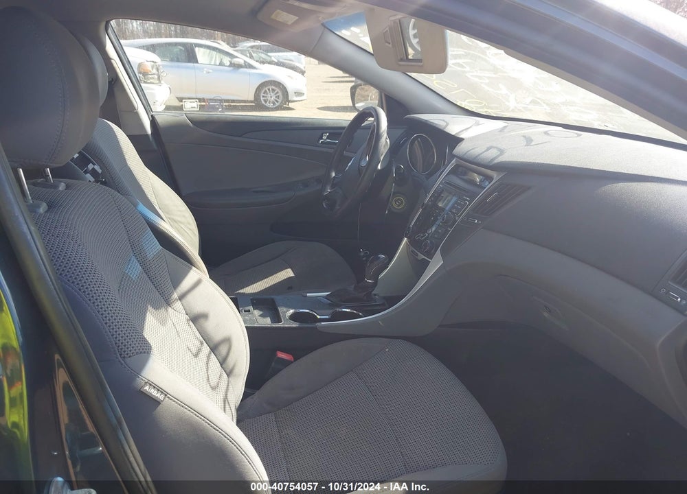 2011 HYUNDAI SONATA GLS VIN: 5NPEB4AC5BH179965